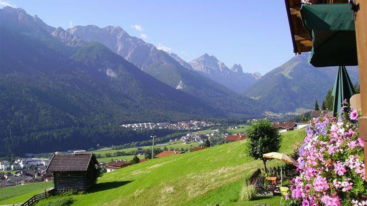 Roasnhof Aussicht nach Neustift Roasnhof Aussicht nach Neustift